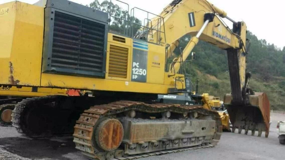 寰愬伐XE215G鎸栨帢鏈？ 灏跨礌鐪佸埌瀹讹紝鍔ㄥ姏寮哄埌鐐革紝鎸栨満鐣岀殑鈥滃嵎鐜嬧€濇潵浜嗭紒