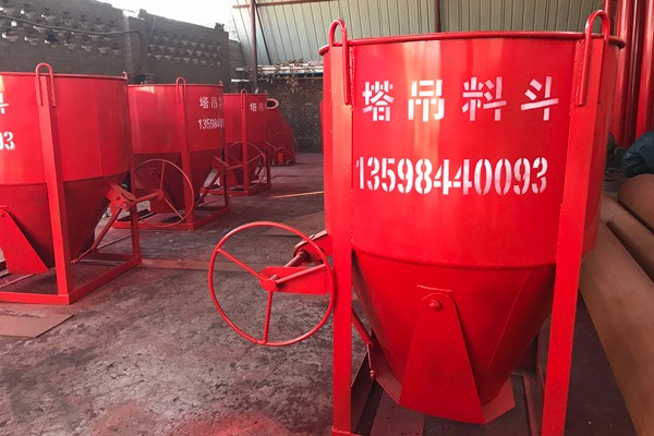 建筑用圆形塔吊料斗035方圆的塔吊灰斗厂家图片