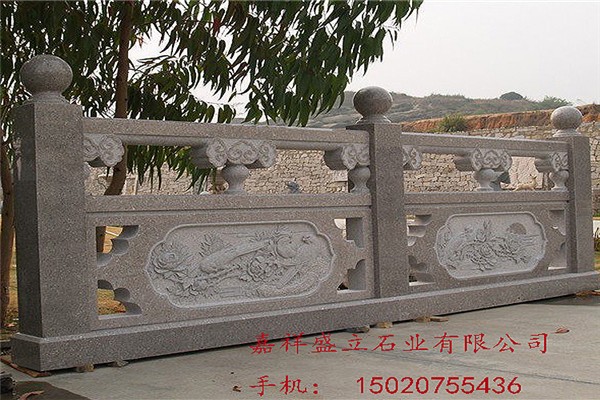 简单,好看,由于栏杆大,价格景观电话还不很高,我们v栏杆了好几个数量广东华诚建筑设计有限公司景观图片