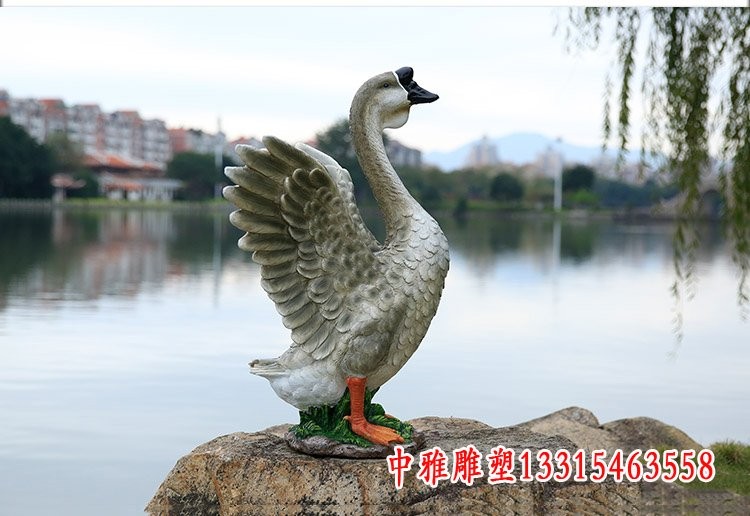 玉林玻璃钢鹅雕塑玻璃钢仿铜天鹅雕塑加工厂