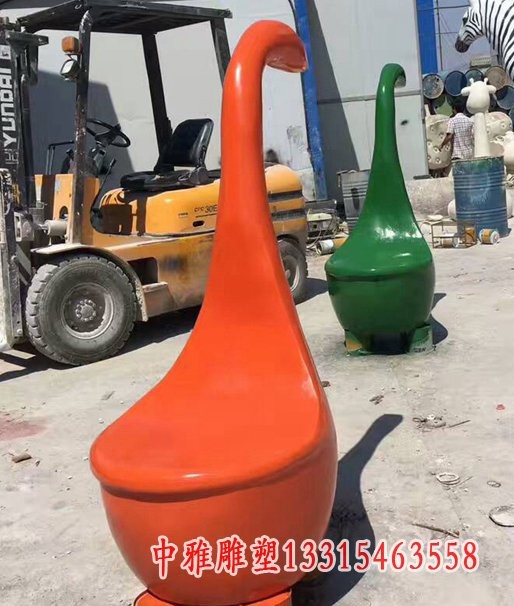 玻璃钢卡通座椅雕塑-西安树脂雕塑卡通座椅厂家